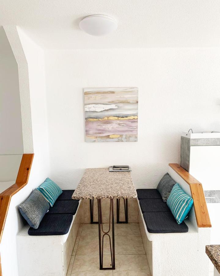 Sea View Studio Apartment In Santa Maria Adeje Kültér fotó