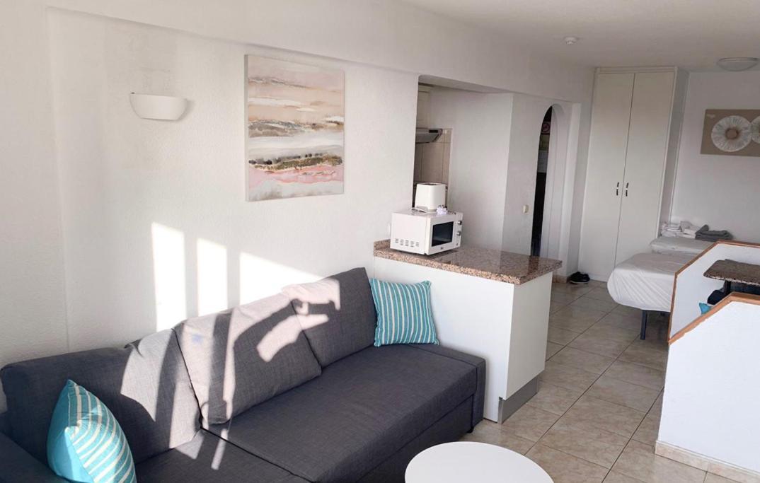 Sea View Studio Apartment In Santa Maria Adeje Kültér fotó